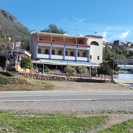 شفشاون Touraghine Hotel & Cafe المظهر الخارجي الصورة